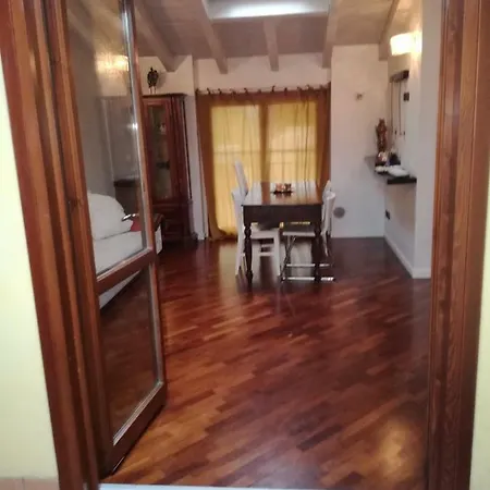 Lauri House *